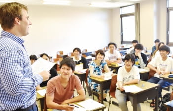 国際教養学部 英語・国際文化学科