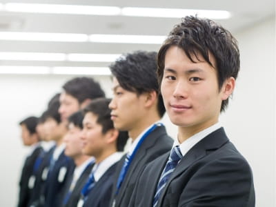 就活塾特別コースで自分を磨き大手企業から内定