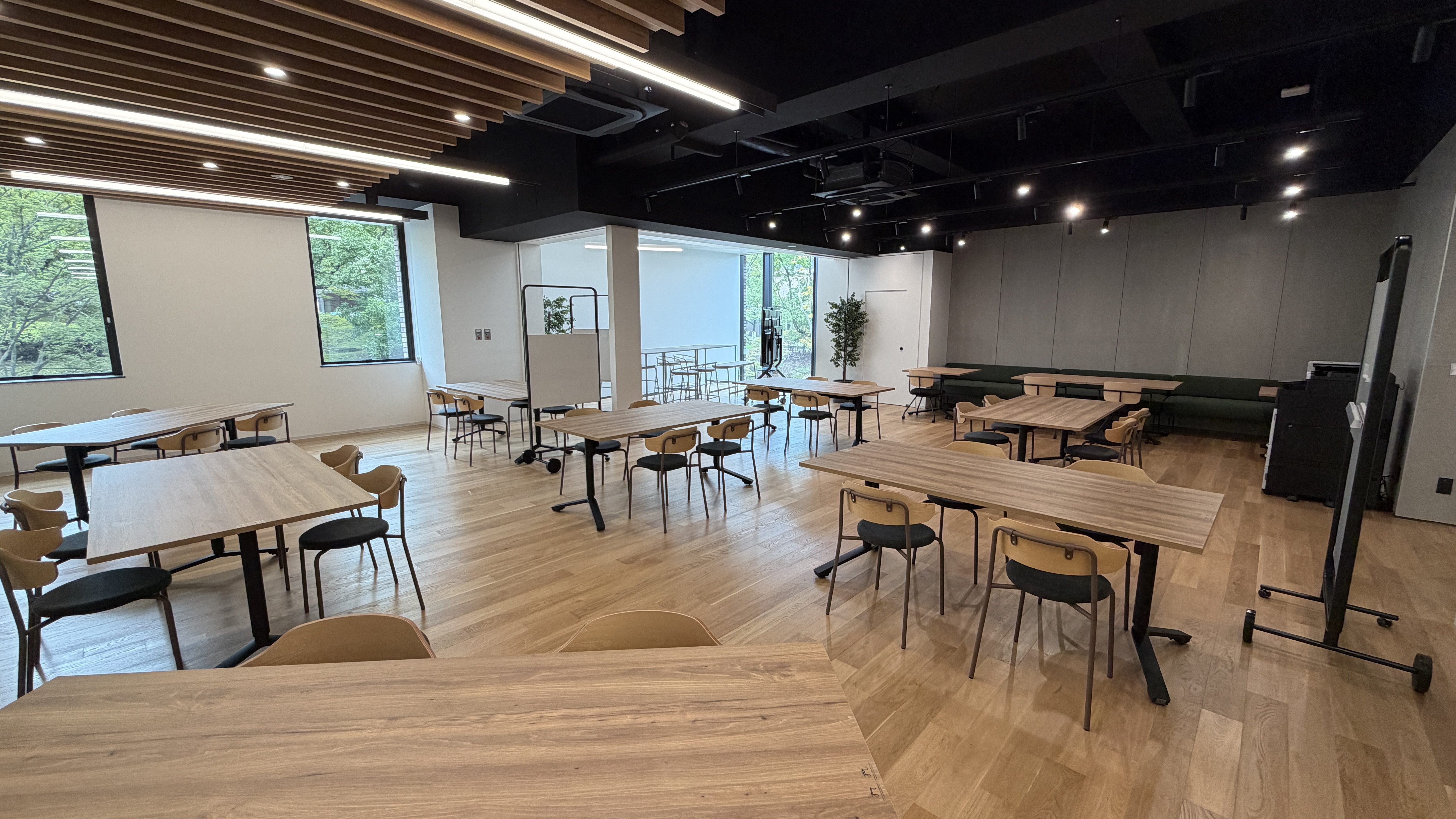 room space2f3