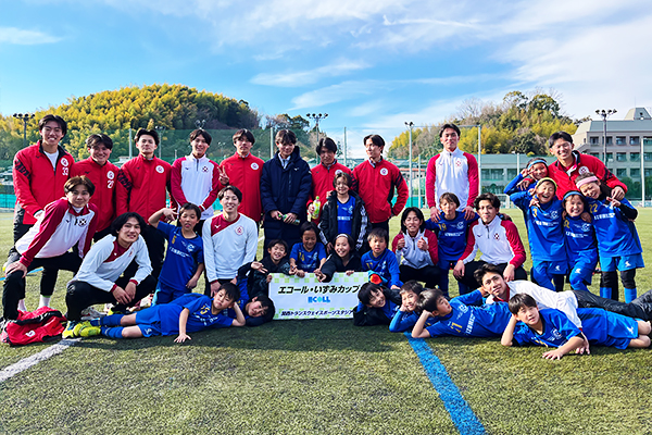 サッカー部が「エコール・いずみカップ 第3回 U-7サッカー大会」に参加しました