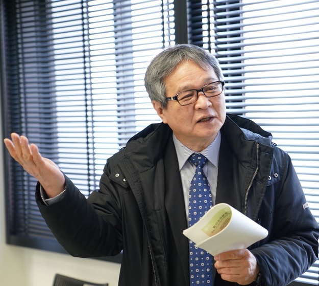 岸江 信介