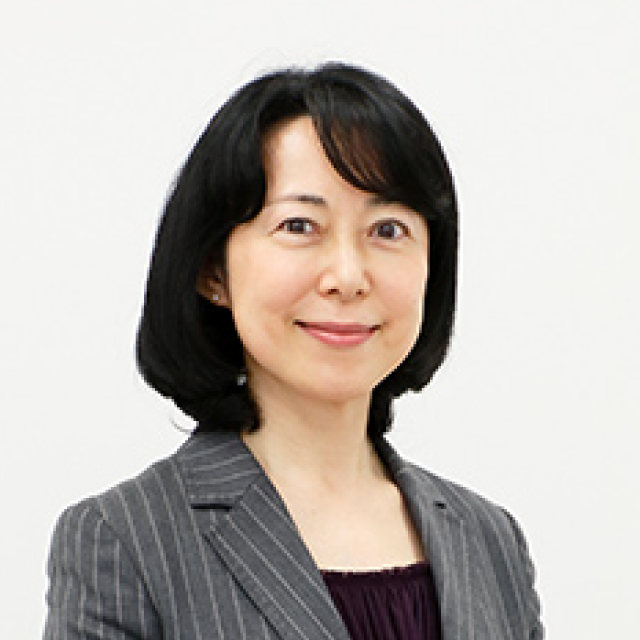 栗岡 住子