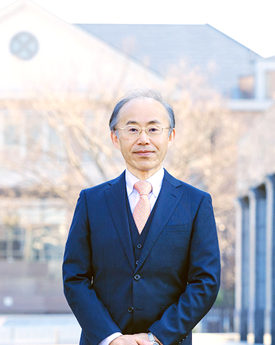 桃山学院大学学長　中野瑞彦