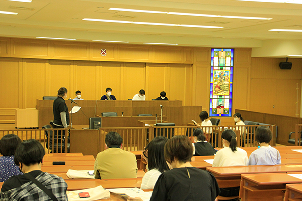 模擬授業：法学部(和泉キャンパス)