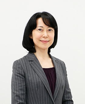 栗岡 住子